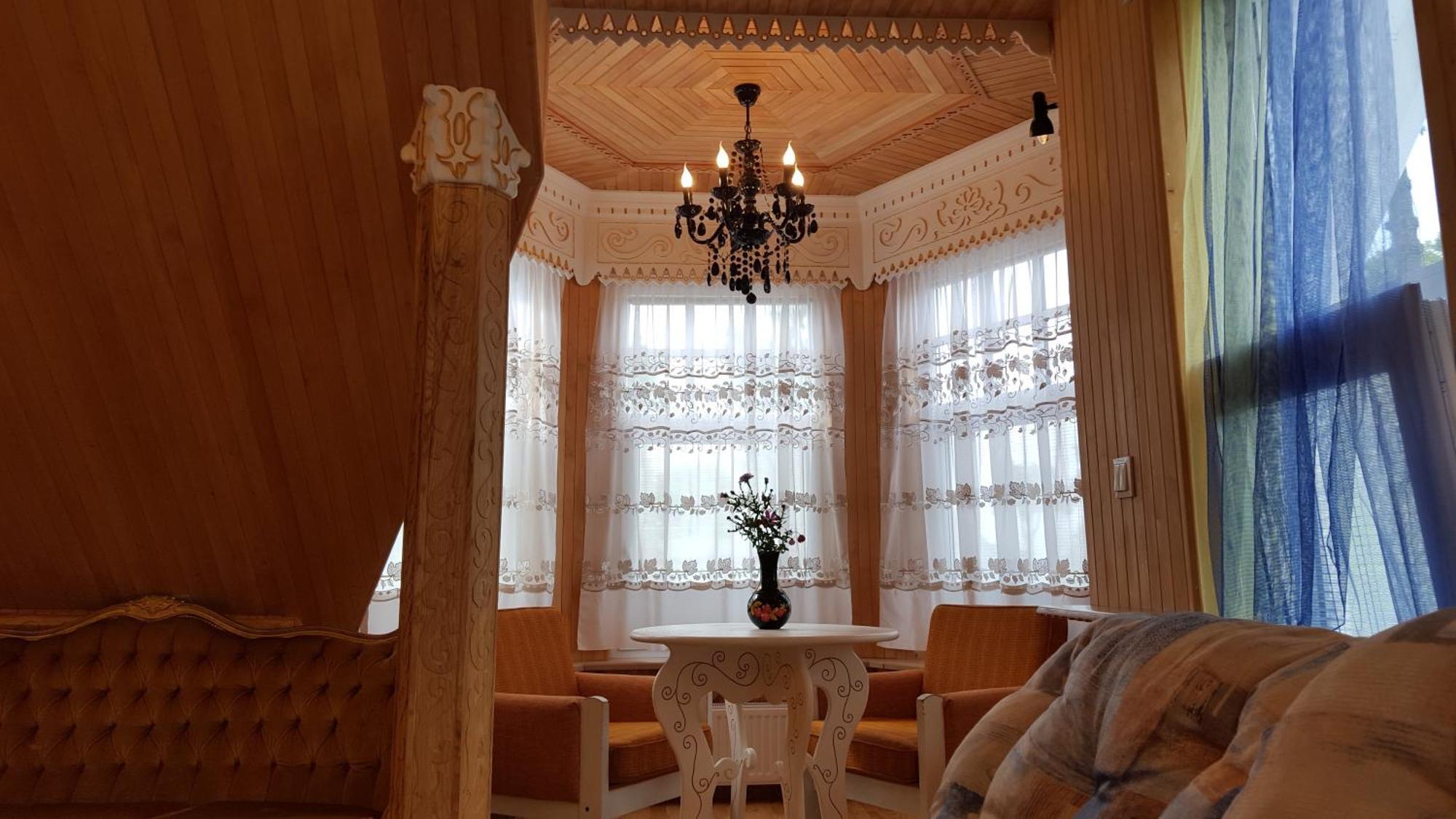Naiza Guesthouse And Apartments Jūrkalne Habitación foto